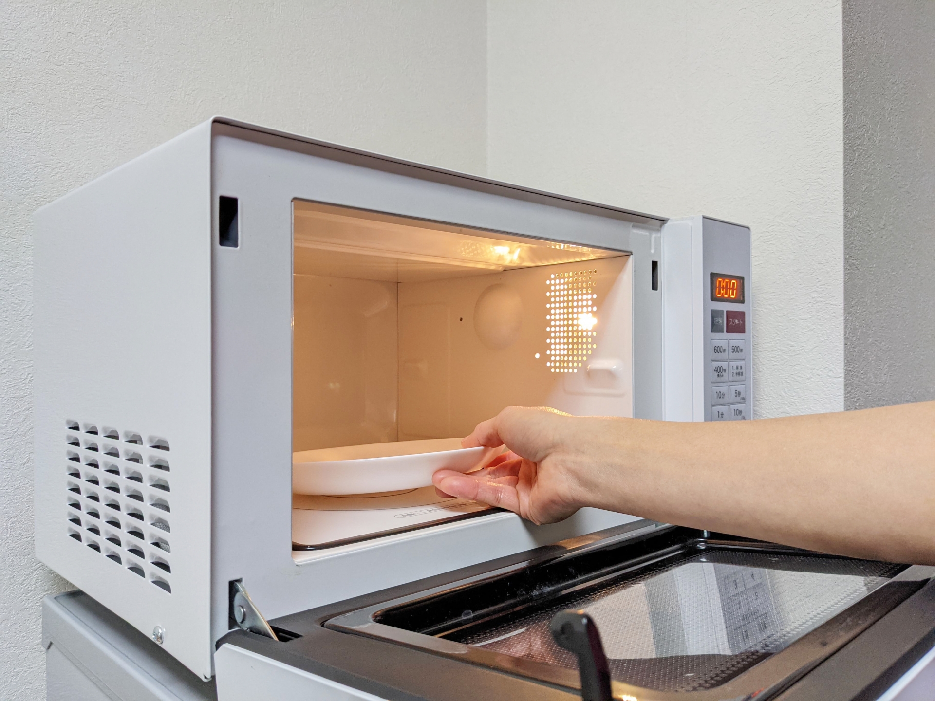 電子レンジを使用するときの注意点