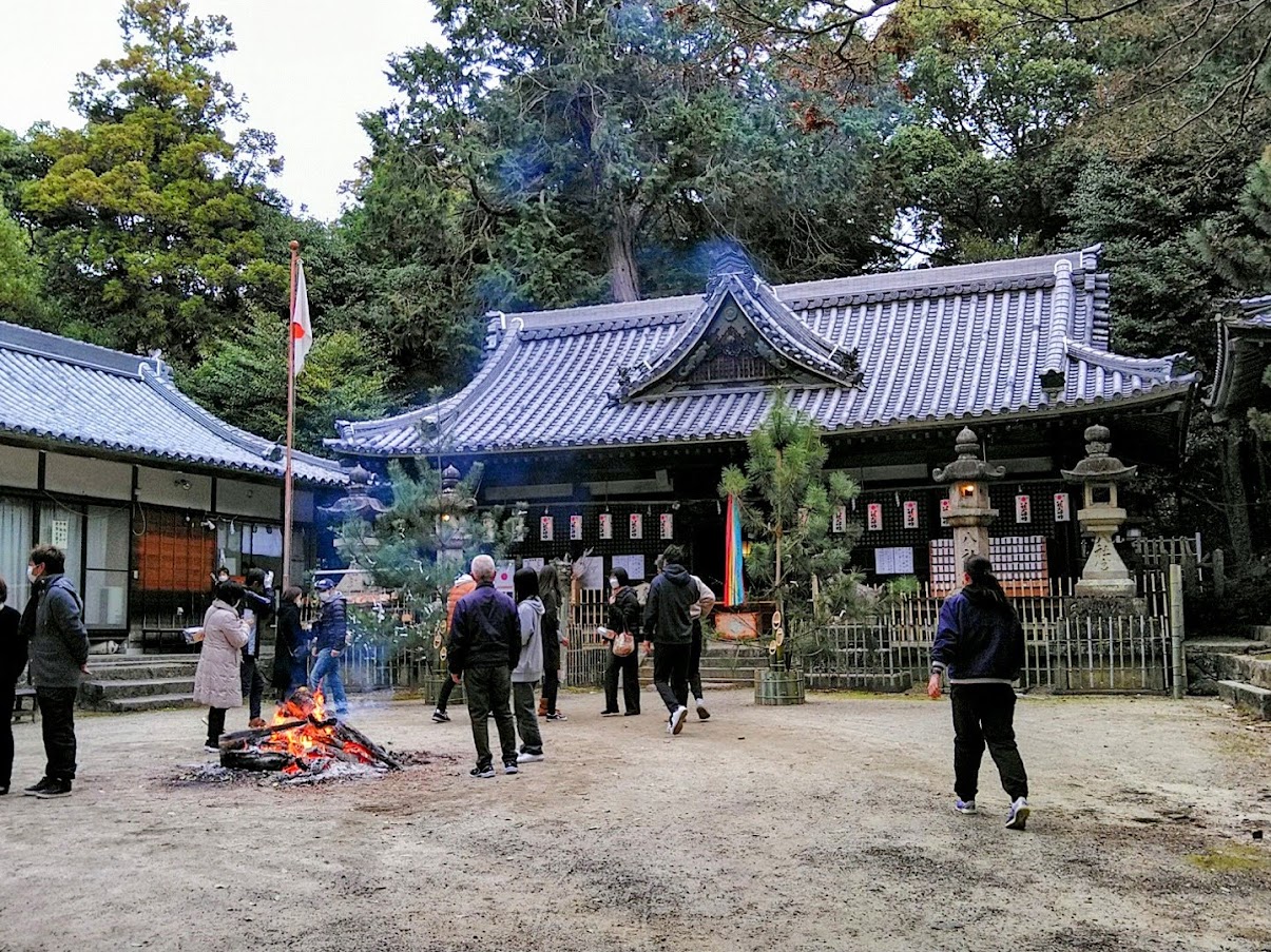 科長神社（しながじんじゃ）